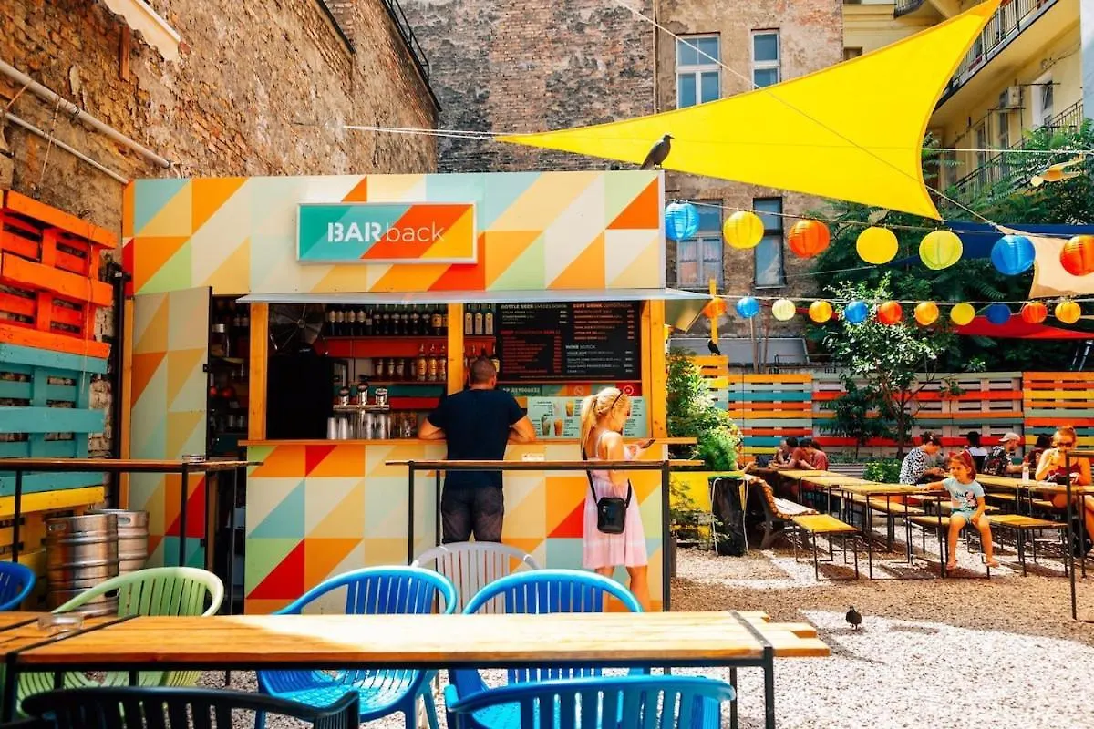 The Simple Spot Near Szimpla Kert And Synagogue Apartment Budapest